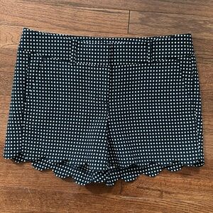 Ann Taylor Petite Navy Polka Dot Scalloped Hem Women's Shorts Size 4P